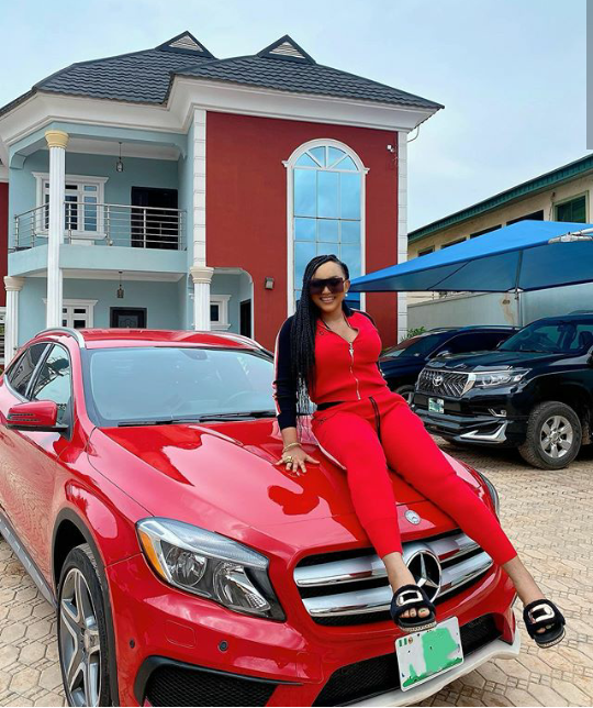 Mercy Aigbe new mercedes benz