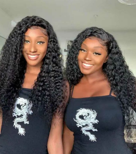 Mother and daughter looking like twins 