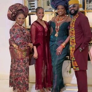 “Maybe she’s in charge of those serving the drinks” Adesua Etomi ridiculed over outfit to Kemi Adetiba’s wedding