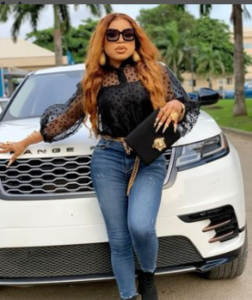 Ladies, this is why I said you shouldn’t date broke men — Crossdresser, Bobrisky says, shares a video