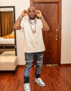 “Wife her already.What exactly are you waiting for ehn?” – Netizens reacts as Davido gushes over babymama, Sophia momodu
