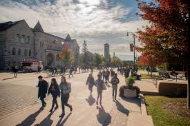 13 Canadian Universities With High Acceptance Rates