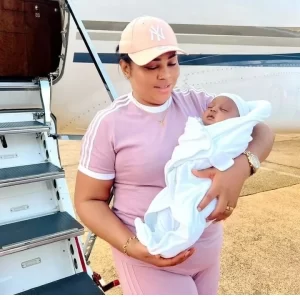 Actress, Rita Daniels arrives Nigeria with mom, Rita Daniels and second son after almost 2months in Jordan (Photos)