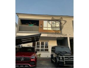 "New Year New Blessings", Reactions As Singer , Chike Acquires A Multi Million Naira Mansion And Two Benz.