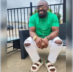 "...Do something about your face, no eyes deserve this eyes0re, I know your mirror w@rns you daily but..."-Jim Iyke Sl@ms fan who advised him about his 'not so beautiful' feet