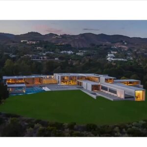 Beyoncé and Jay-Z reportedly make history as they acquire California's most expensive home for a whooping $200m (PHOTOS)