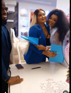 Reality Tv Star, Chichi Bags Ambassadorial Deal With Leading Hair Care Brand (VIDEO/ PHOTOS)