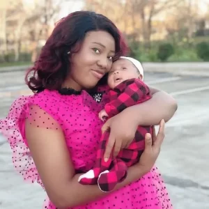 "Meet My Little Princess" Actress Chinwe Isaac Welcomes Her First Child (PHOTOS) 