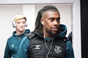 Fulham on Alex Iwobi and Calvin Bassey