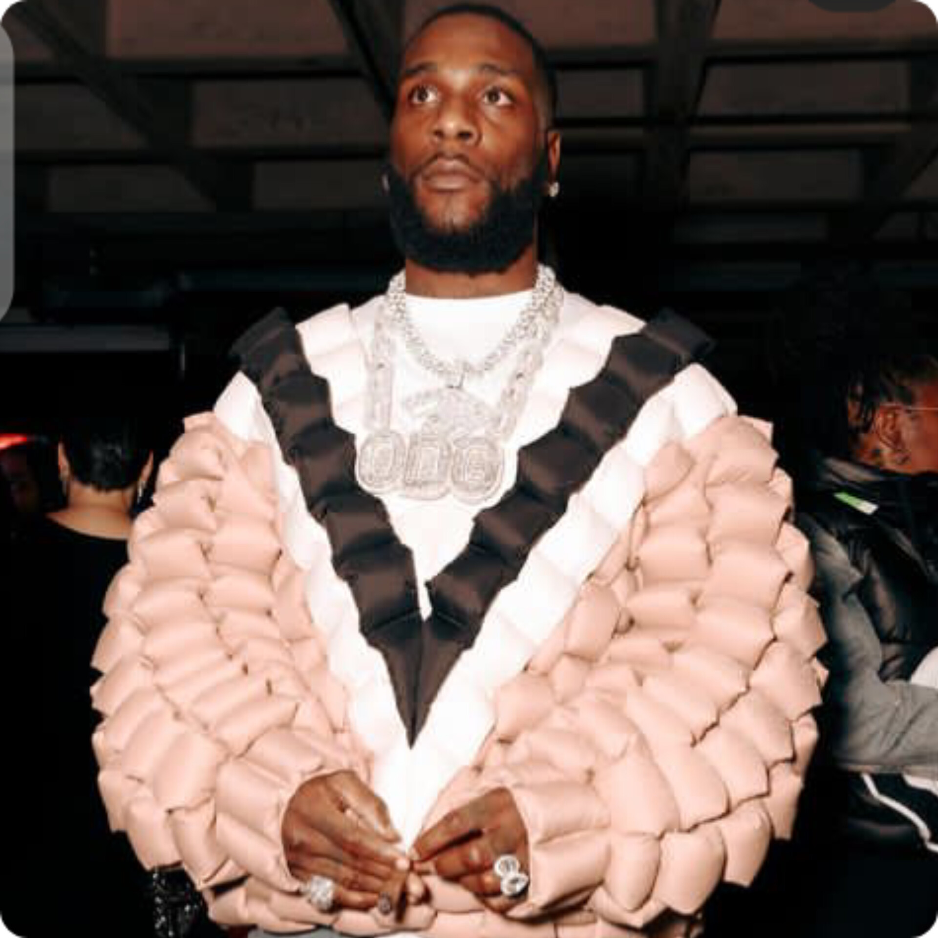 Why I Don't Do Giveaway Online — Burna Boy (VIDEO) of