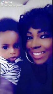 Popular Nigerian actress, producer and host, Susan Peters has celebrate her son on his 5th birthday today, 15th August, 2024.The actress took to her Instagram page to share photos of herself and her son when he was an infant and now that he is grown little kid.She made a prophetic prayers and declaration for God's blessings and presence in the life of her son.She wrote; “Ochekum, we are on the 5th floor.Happy birthday, Son, many more years ahead and God’s Blessings. May his presence never depart from you; his provision and protection prosperity will always be available for you.
God’s child, happy birthday with love. IYA OBA”.