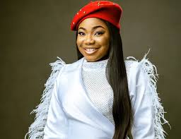 "Mercy Chinwo Breached Contract, Refused 3rd Album & Took Event Payments Independently, She Has Recieved Over 1.5 Million Dollars" – EeZee Tee Speaks in Court (VIDEO/DETAILS)